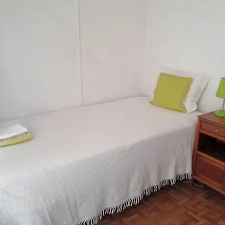 Caravela Hotel *